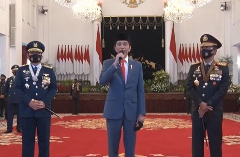 Presiden-Jokowi-HUT-Bhayangkara-74